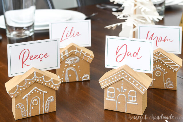 Gingerbread House Napkin Rings And Place Card Holders {7 Days Of Paper