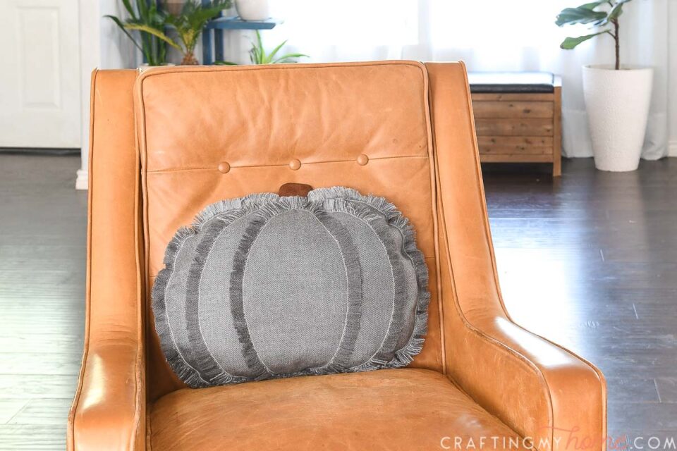 Cozy Modern Pumpkin Pillow Crafting My Home   Cozy Modern Pumpkin Pillow 1 960x640 