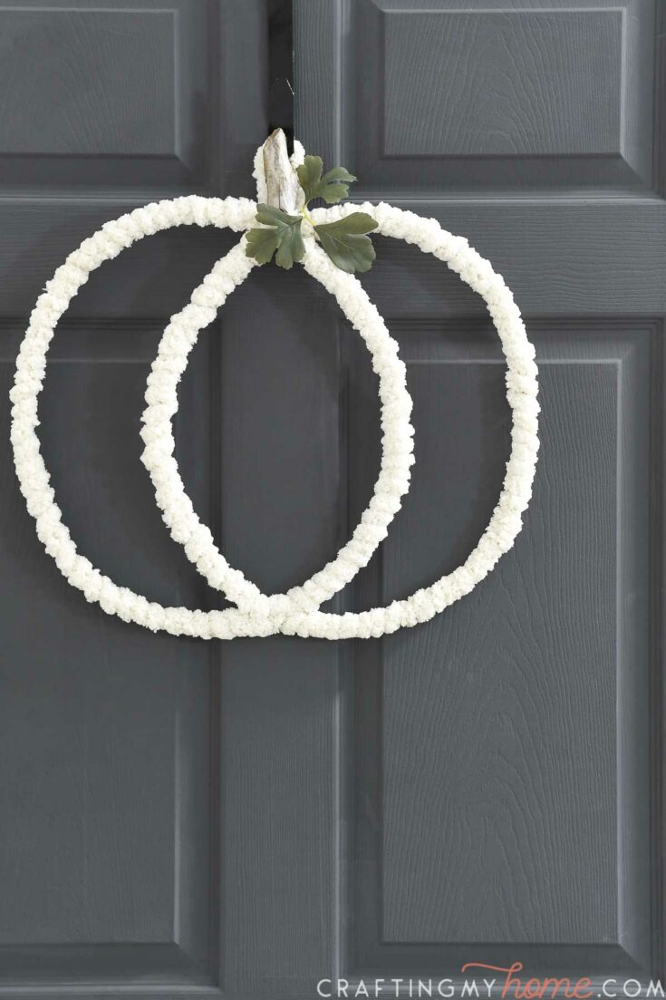 Easy Wire Pumpkin Wreath • Crafting my Home